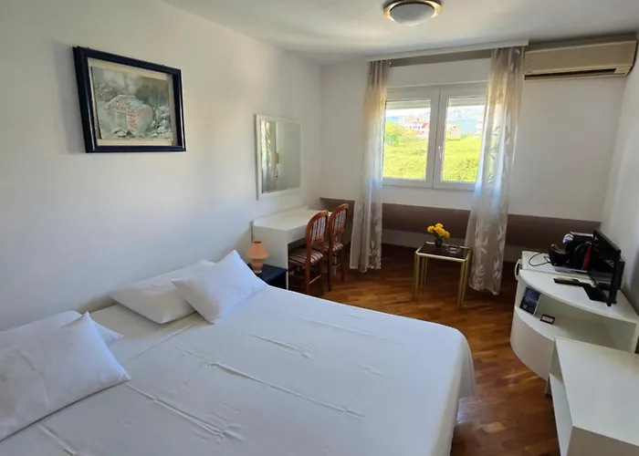 Lux Vendégház Split