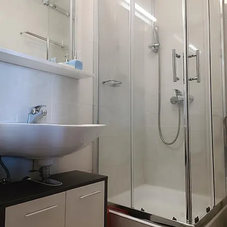 Guest house Lux 3*